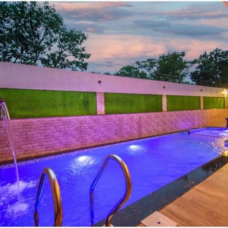 Laughtale Villa 4Bhk Swimming Pool 로나발라 외부 사진