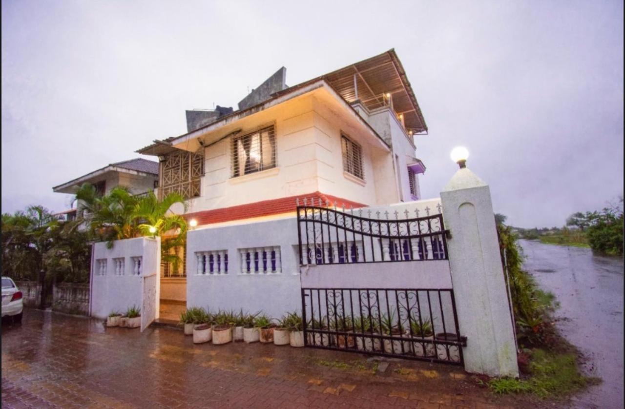 Laughtale Villa 4Bhk Swimming Pool 로나발라 외부 사진