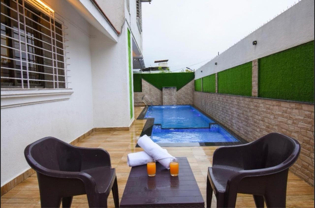 Laughtale Villa 4Bhk Swimming Pool 로나발라 외부 사진